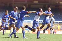 O Azul�o surpreende de novo e consegue o empate